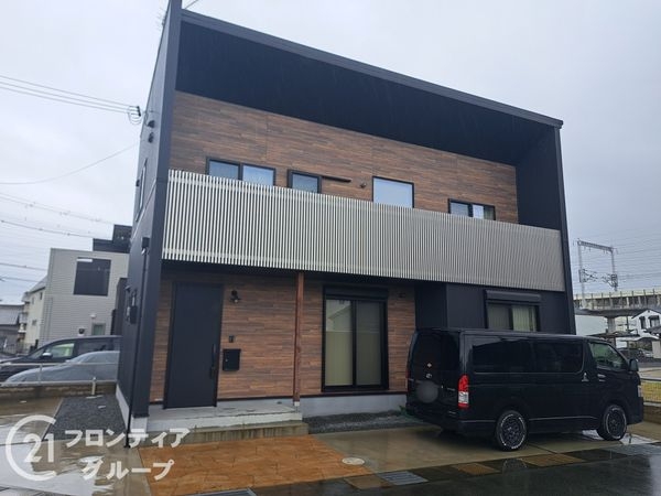 高砂市荒井町小松原４丁目の中古一戸建て