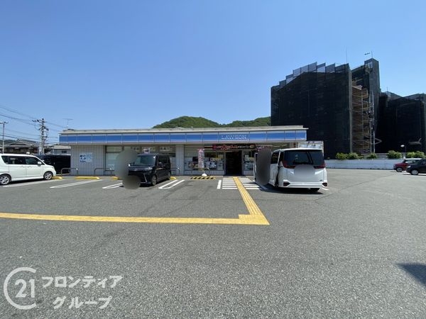 姫路市砥堀　新築一戸建て　８期　１号棟(ローソン姫路砥堀南店)