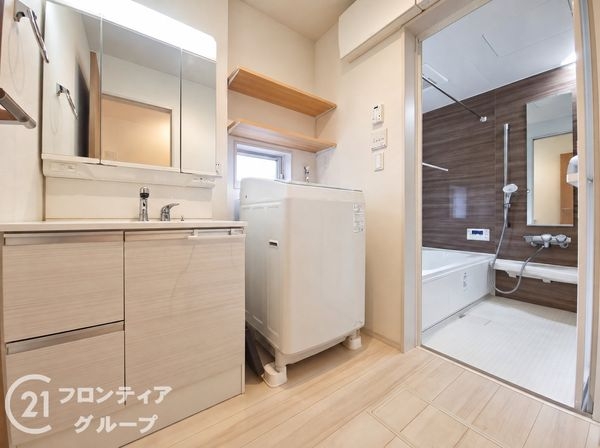 姫路市飾東町佐良和の中古一戸建て