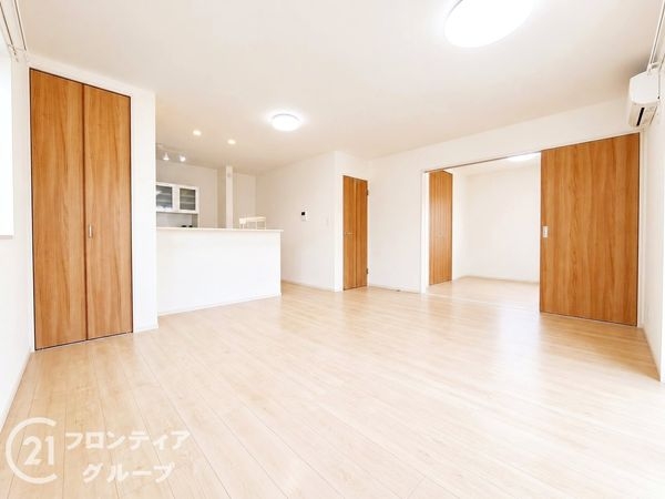 姫路市飾東町佐良和　中古一戸建て