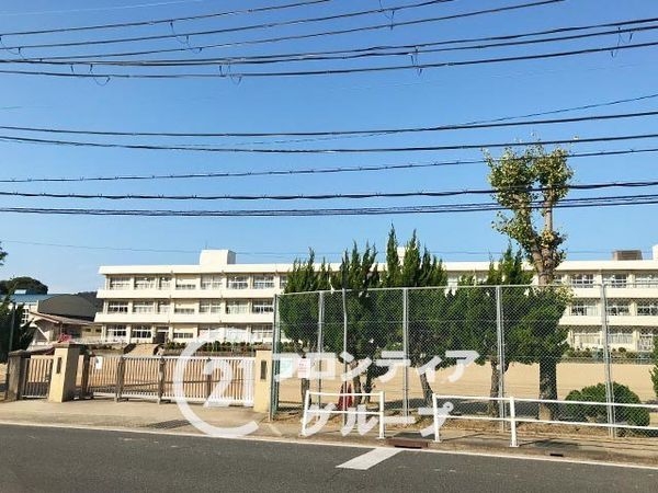 姫路市香寺町恒屋の中古一戸建て(姫路市立中寺小学校)