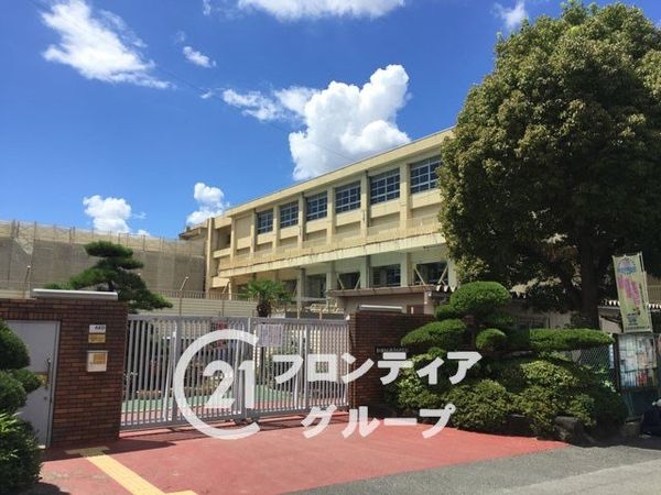 東大阪市旭町の新築一戸建(東大阪市立縄手北中学校)