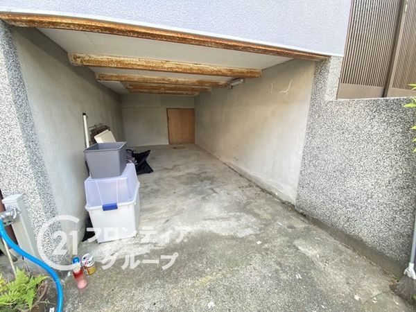 八尾市南本町６丁目の中古一戸建て