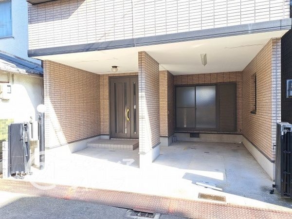 八尾市上之島町北１丁目の中古一戸建て