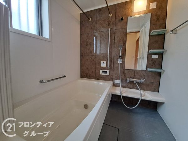 東大阪市池之端町　中古一戸建て