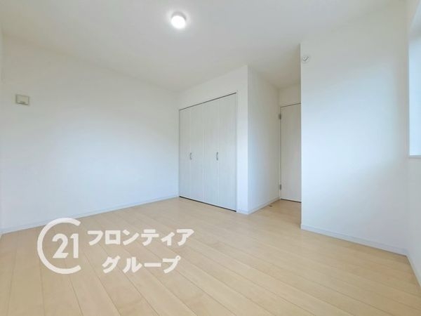 東大阪市布市町３丁目の中古一戸建て