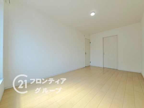 東大阪市布市町３丁目の中古一戸建て