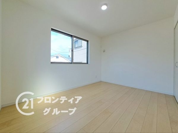 東大阪市布市町３丁目の中古一戸建て
