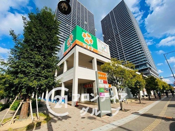 メガシティタワーズ　ザ・ウエスト　中古マンション(ライフ久宝寺駅前店)