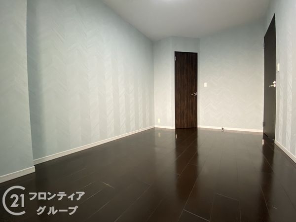 メガシティタワーズ　ザ・ウエスト　中古マンション