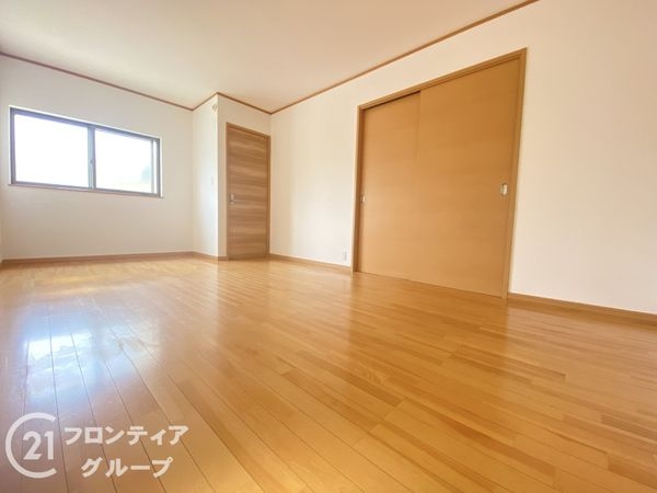 八尾市中田４丁目の中古一戸建て