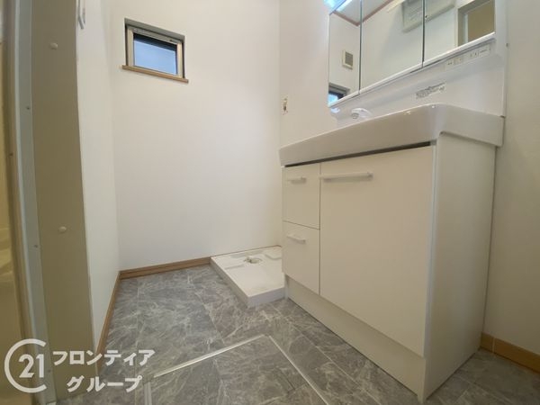 八尾市中田４丁目の中古一戸建て