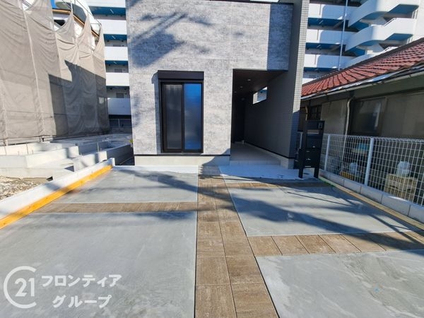 東大阪市稲田新町２丁目　新築一戸建て　１号棟
