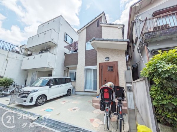八尾市刑部４丁目の中古一戸建て