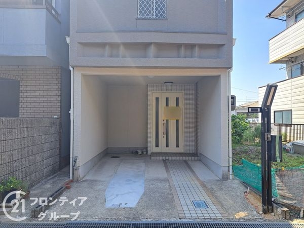 八尾市南植松町３丁目の中古一戸建て