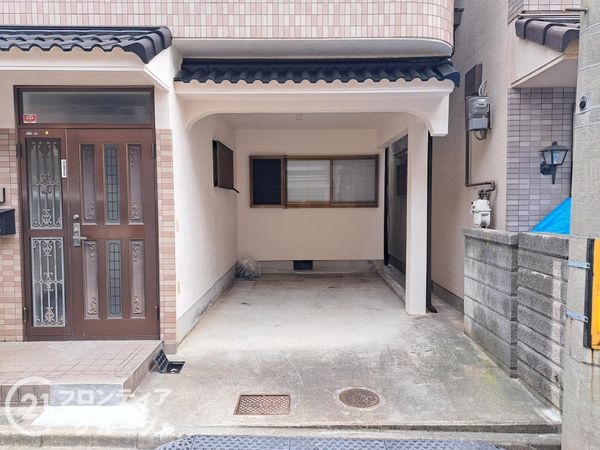 東大阪市吉田本町１丁目の中古一戸建て