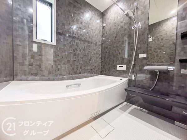 八尾市東本町５丁目　新築一戸建て