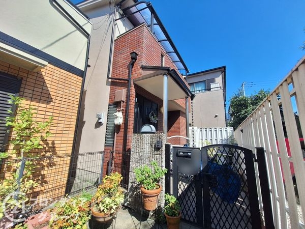八尾市本町３丁目　中古一戸建て