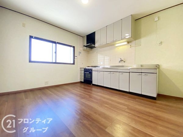 大阪市平野区長吉六反２丁目　中古一戸建て