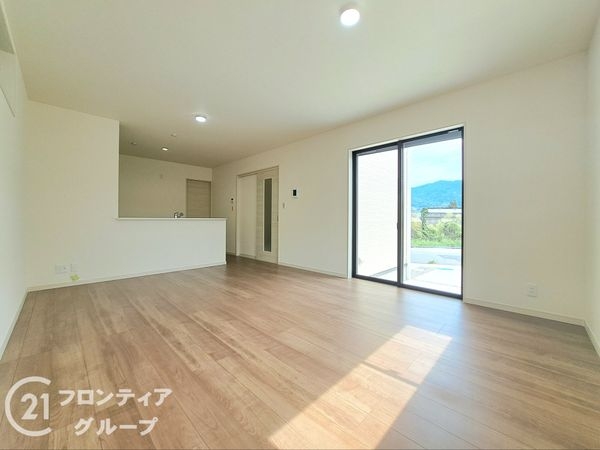 八尾市東山本町７丁目　新築一戸建て　2期　１号棟