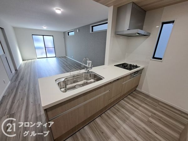 藤井寺市古室２丁目　新築一戸建て　２号棟