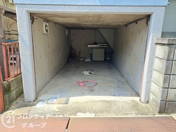 東大阪市横小路町４丁目　中古戸建て
