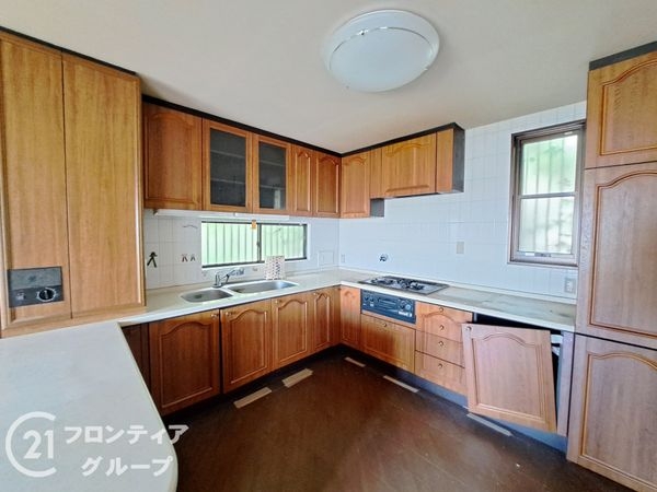 八尾市垣内４丁目の中古一戸建て