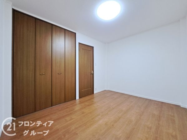 東大阪市西鴻池町１丁目の中古一戸建て