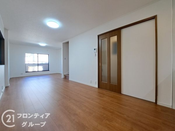 東大阪市西鴻池町１丁目の中古一戸建て