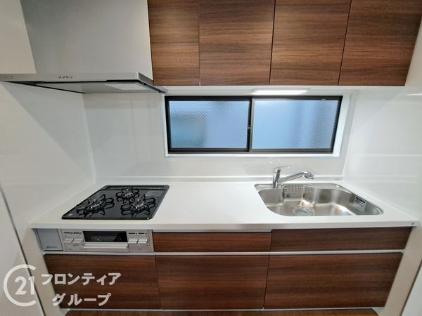 東大阪市西鴻池町１丁目　中古一戸建て