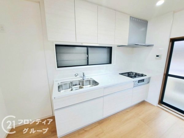 東大阪市松原１丁目の中古一戸建て