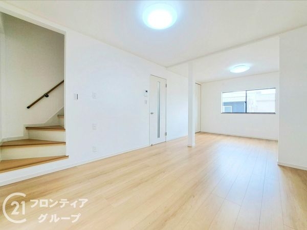 東大阪市松原１丁目の中古一戸建て