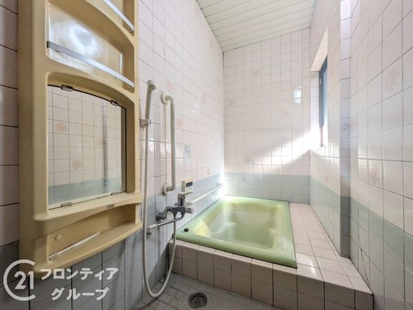 東大阪市西岩田1丁目　中古一戸建て