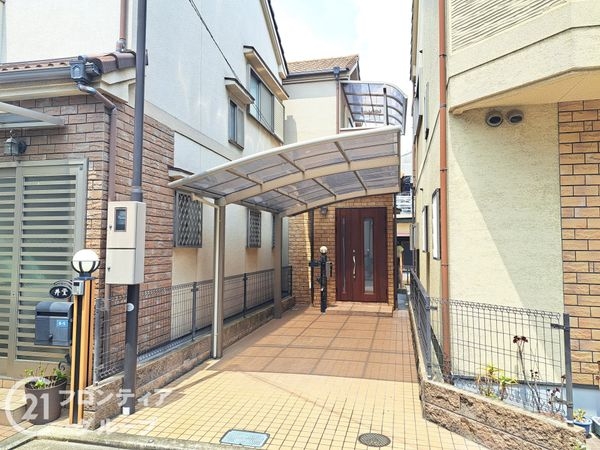 八尾市渋川町３丁目の中古一戸建て