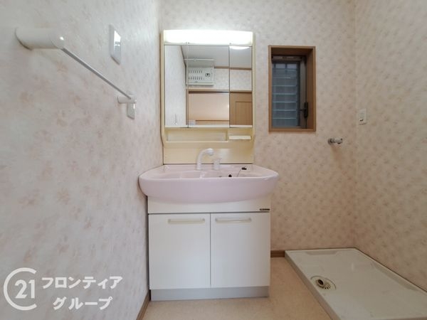 八尾市渋川町３丁目の中古一戸建て