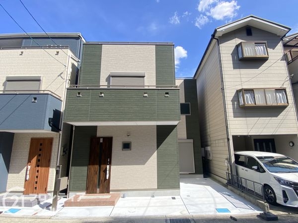 八尾市若草町　新築一戸建て　２号地