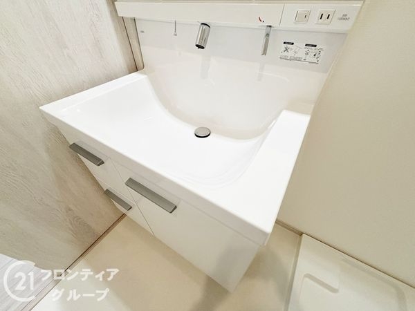 八尾市若草町　新築一戸建て　２号地