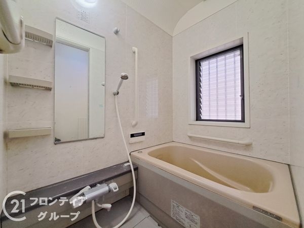 大阪府東大阪市北石切町　中古一戸建て