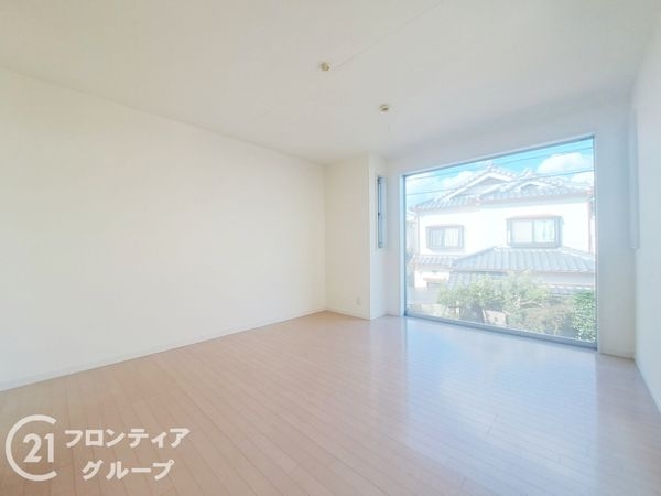 東大阪市新鴻池町の中古一戸建て
