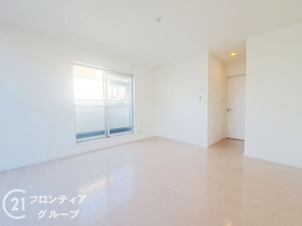 東大阪市新鴻池町の中古一戸建て