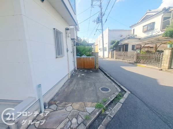 東大阪市新鴻池町の中古一戸建て