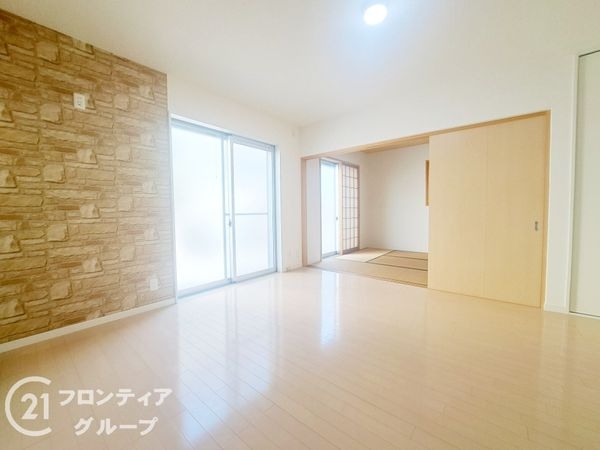 東大阪市新鴻池町の中古一戸建て
