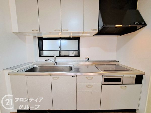 東大阪市菱屋西６丁目　中古一戸建て