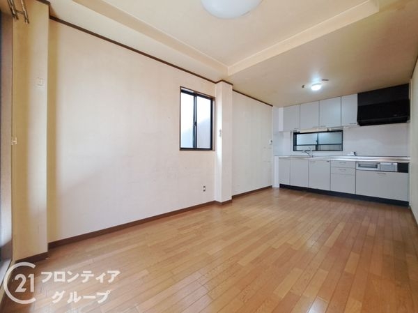 東大阪市菱屋西６丁目の中古一戸建て