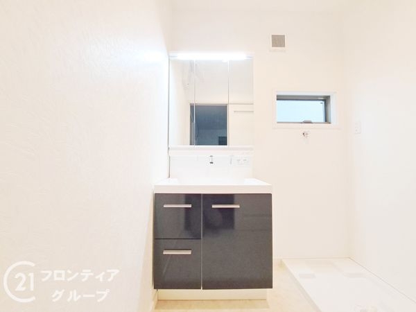八尾市荘内町１丁目　新築一戸建て