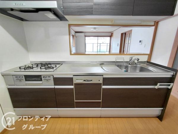 東大阪市南鴻池町２丁目　中古一戸建て