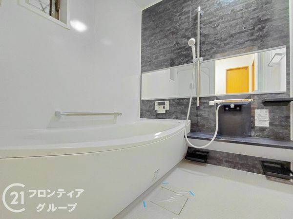 東大阪市南鴻池町２丁目　中古一戸建て