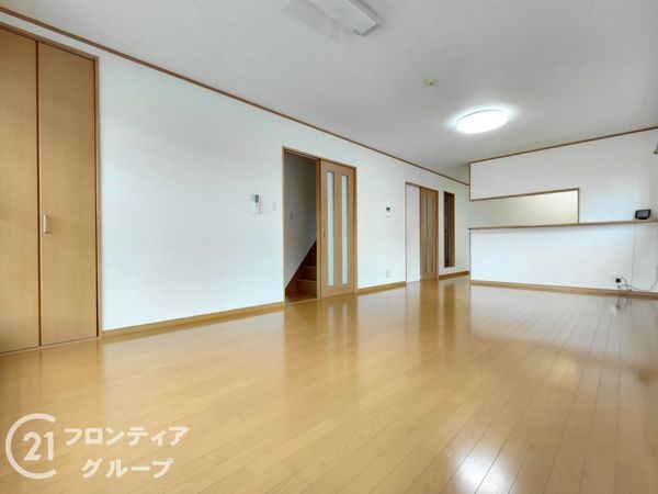 東大阪市南鴻池町２丁目　中古一戸建て