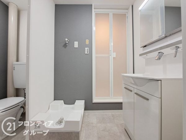 メガロコープ平野第5号棟 中古マンション(洗面台・洗面所)