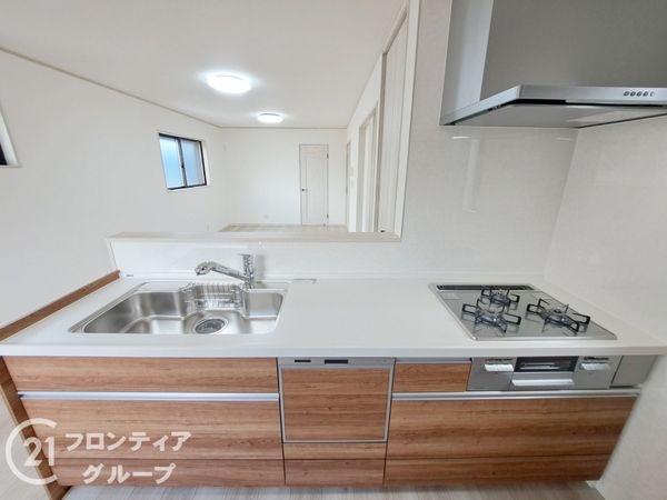 大阪市平野区瓜破西２丁目　新築一戸建て